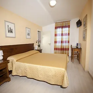 3* Hotel Santo Stefano